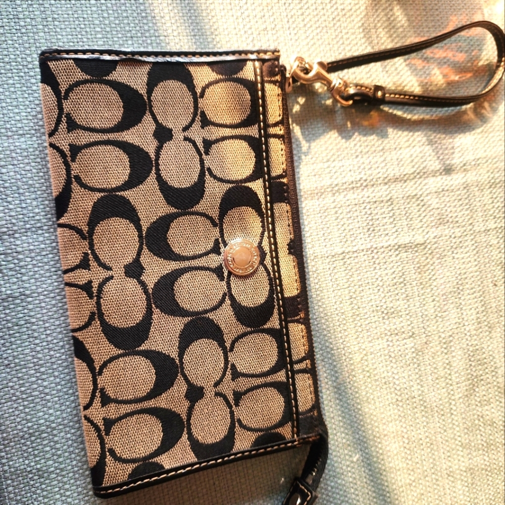Coach Wristlet